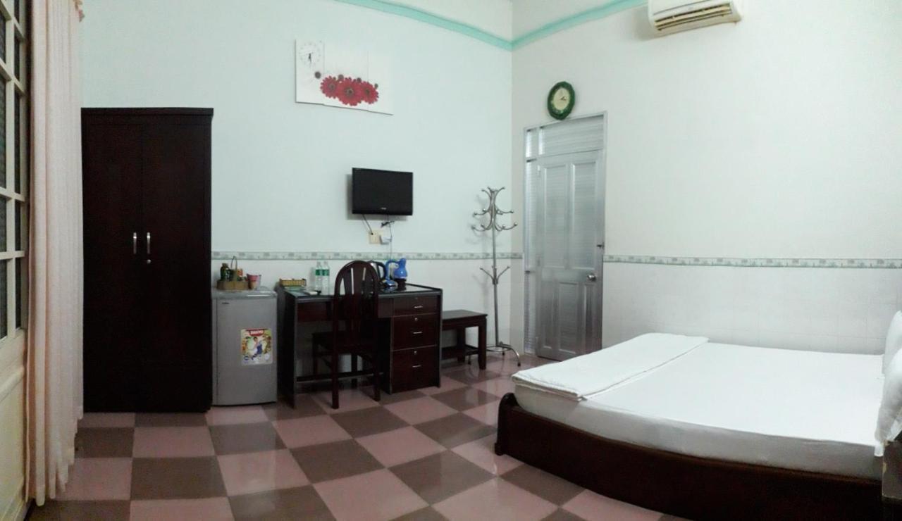 Khach San Ngoc Han Ap Vinh Phu Екстериор снимка